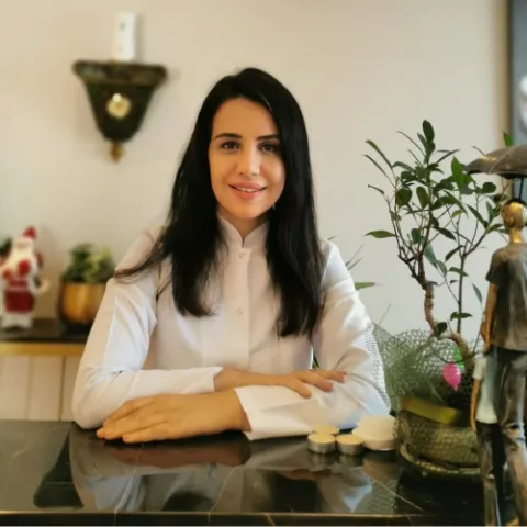 Dr. İREM YENGEL