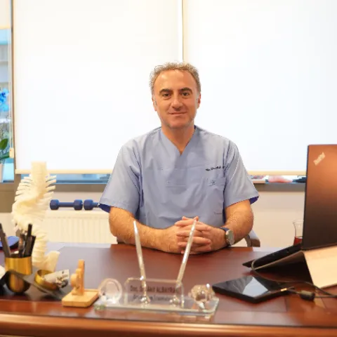 Doc. Dr. AKİF ALBAYRAK