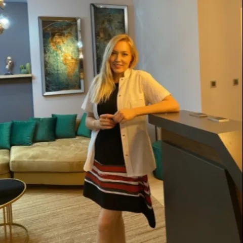 Fachärztl. Dr. EDA MERSİNLİOĞLU