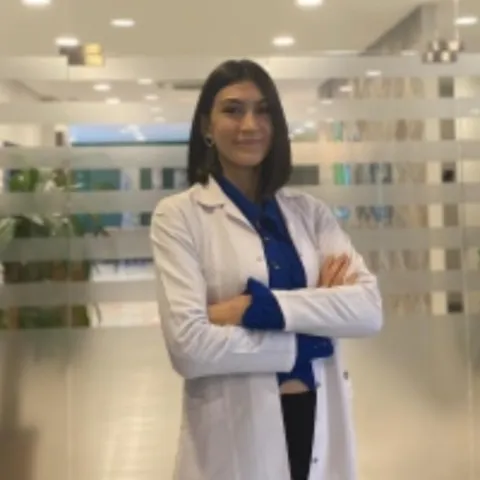 Fzt. İLKENUR SARI