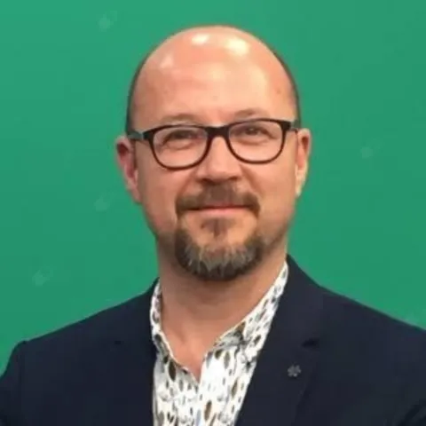 Op. Dr. ONUR KULAKSIZOĞLU