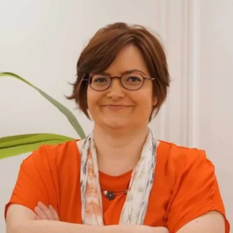 Op. Dr. SEMRA ÖZER