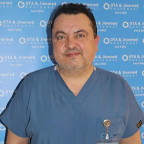 Dr. CENK ÖZCAN
