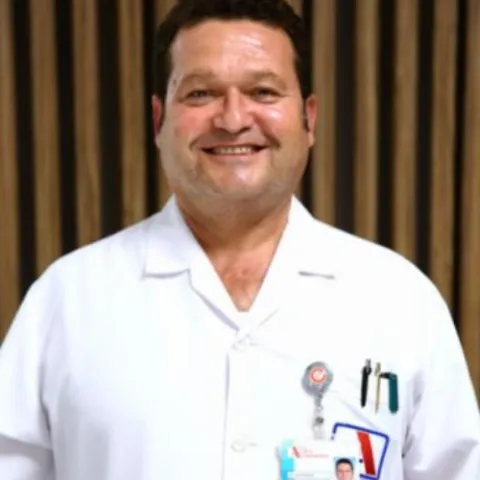 Fachärztl. Dr. İ. ALİ TURHAN