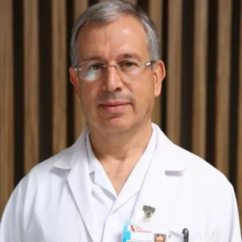 İxt. Dr. FERRUH ERZİN