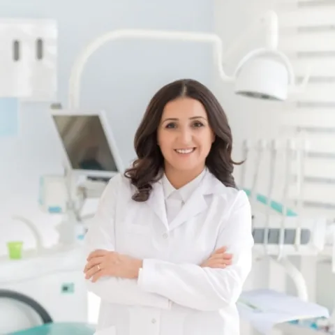 Dt. TUBA ÇELİK