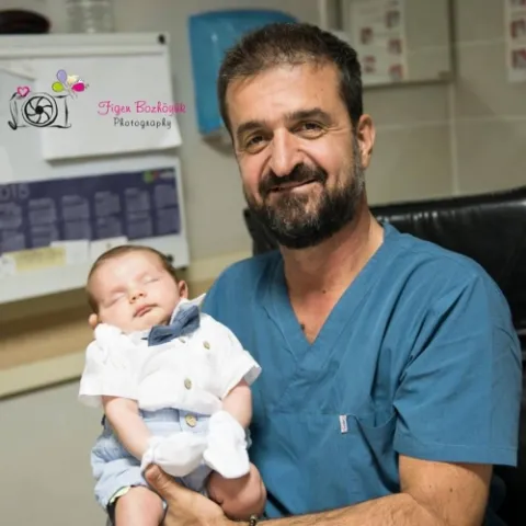 Op. Dr. MUSTAFA ÖZBEK