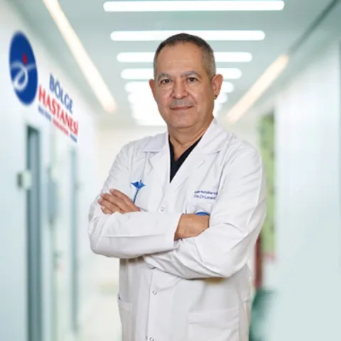 Op. Dr. LEVENT ÖZÇER