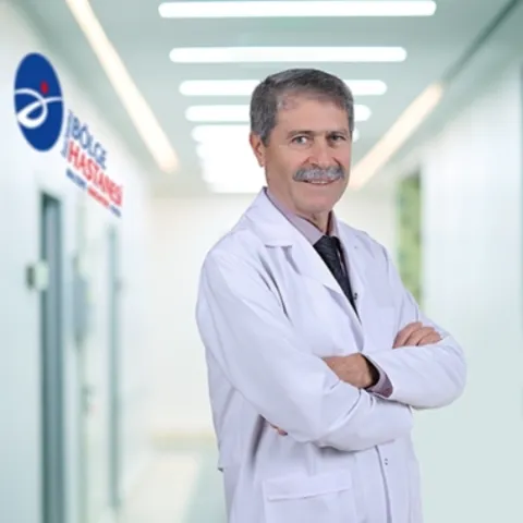 Op. Dr. MUSTAFA ÖZTÜRK