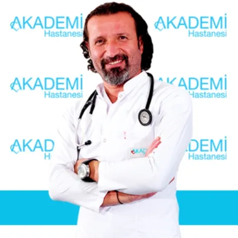 Uzm. Dr. CİHAN ÖZTÜRK