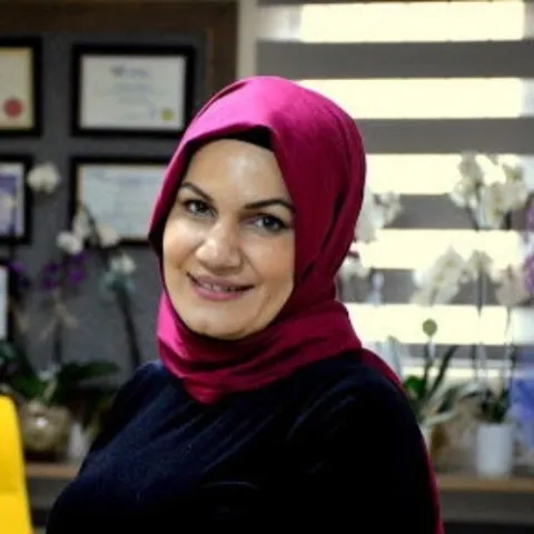 Dr. NADİRE TUNCER
