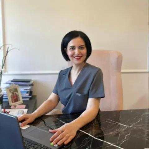 Fachärztl. Dr. ESMA ERBUDAK DİNÇ