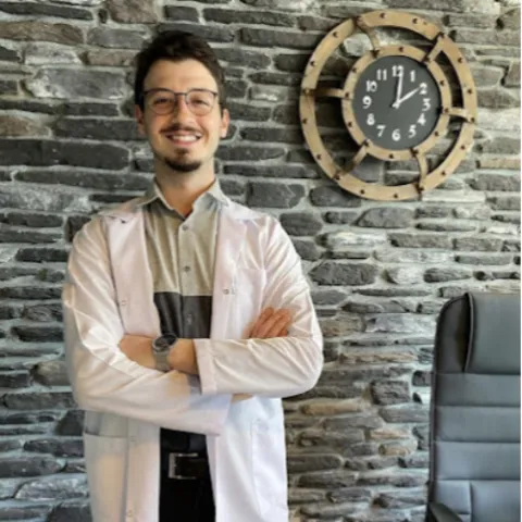Dr. FZT. ULAŞ AKDOĞAN