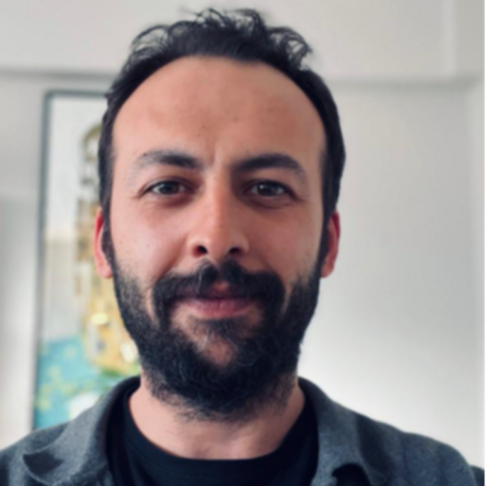 UZM. DR. ALP KAMAZOĞLU