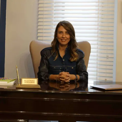 Dr. NESLİHAN AKKİŞİ KUMSAR