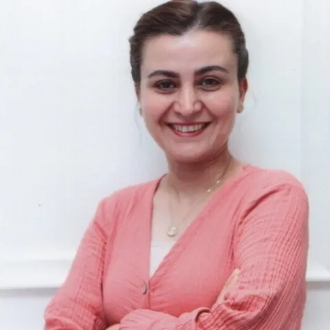 Uzm. Dr. BANU KAYA