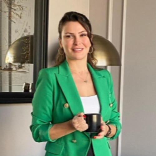 Uzm. Dr. DENİZ MATARACI ÇEVİK