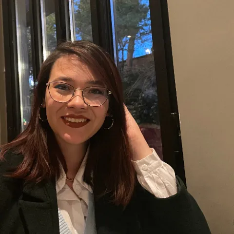 Dr. MİNE KURUMLU