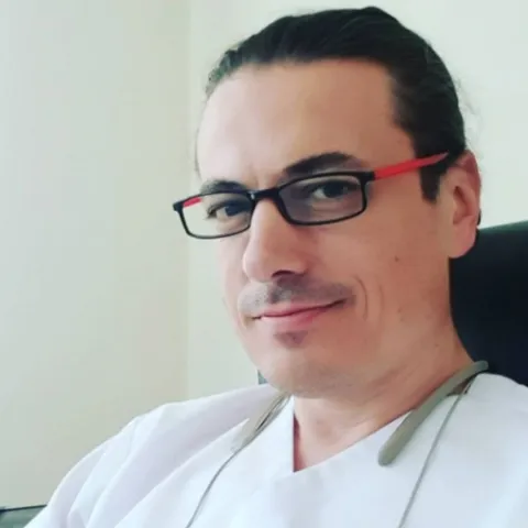 Dr. COŞKUN AKAY