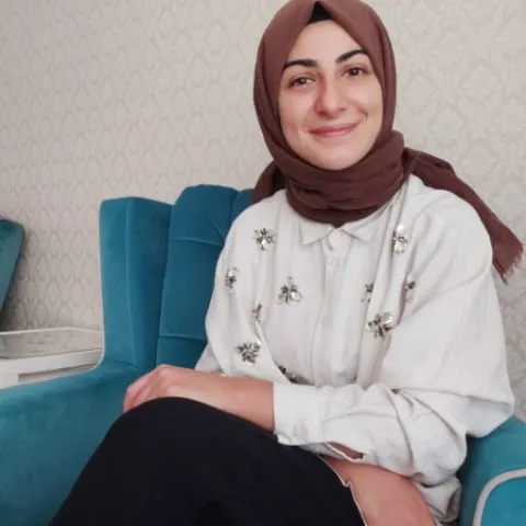 Aile Dan. ZEYNEP KARADAĞ