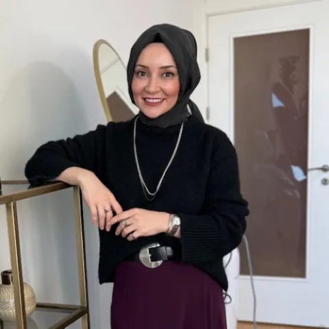 Uzm. Dr. TUBA ÖZTÜRK DEMİR