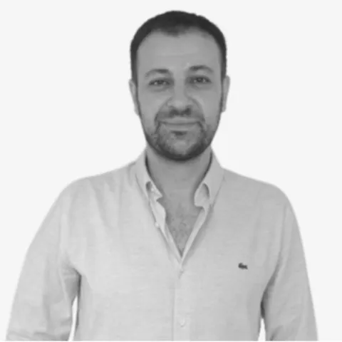 Cərrah Dr. UMMAN TUNÇ