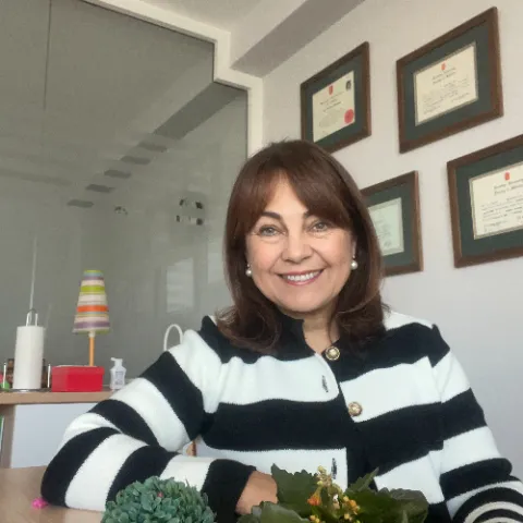 Prof. Dr. SUNA EMİR