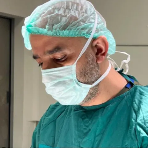Cərrah Dr. FERDİ SARI