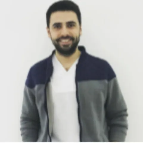 Diş hək. EMRE KOCAKAHYA