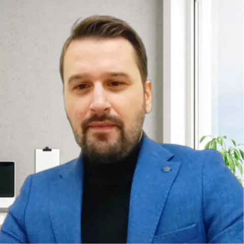 Uzm. Kl. Psk. TAMER KARAOKÇU