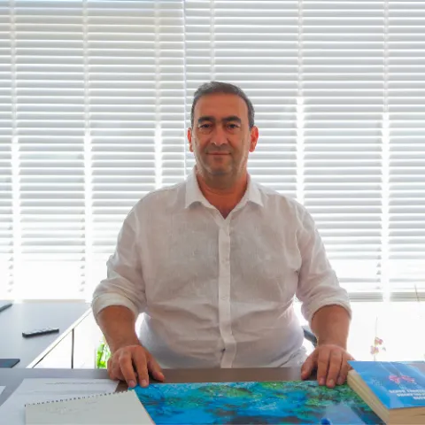 Uzm. Dr. CENGİZ ÜNÜVAR