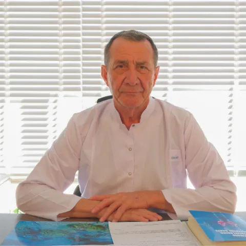 Dr. Bilgehan Bilge