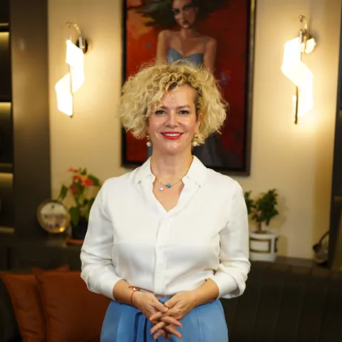 Spec. Dr. MİHRİBAN ÖZCİVAN