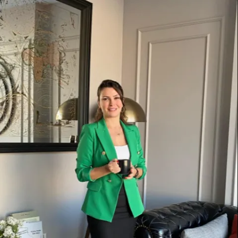 Dr. DENİZ MATARACI ÇEVİK