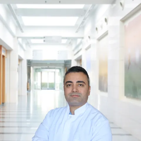 Dr. Volkan Bayraktar