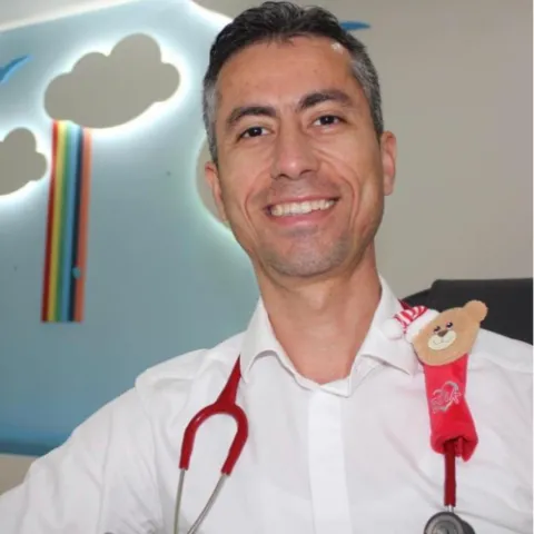 Dr. HALİL İBRAHİM KÜÇÜK
