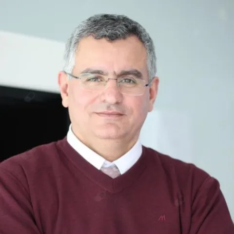 PROF. DR. CEMİL YILDIZ
