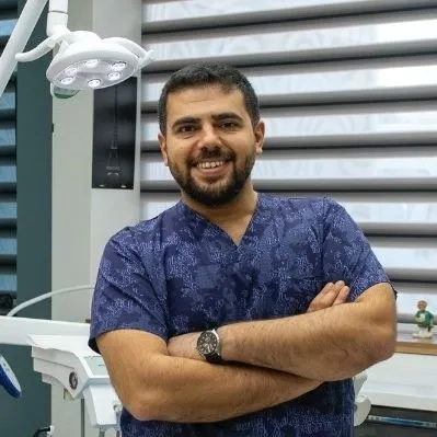 DDS H. EMRE HARBALİOĞLU