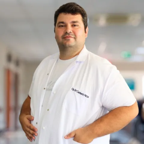 Op. Dr. CANBERK MİRZA