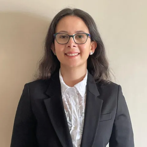 Dos. Dr. EMEL ECE ÖZCAN EKŞİ