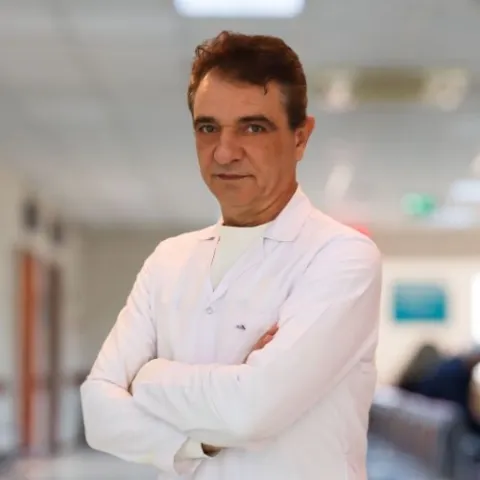 Op. Dr. Engin Kandiya