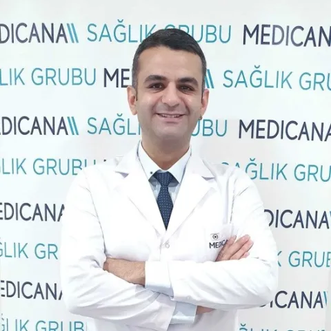 DT. ARDA EMRE YÜNÜK
