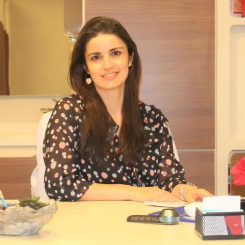 Fachärztl. Dr. AYŞE AKKUŞ