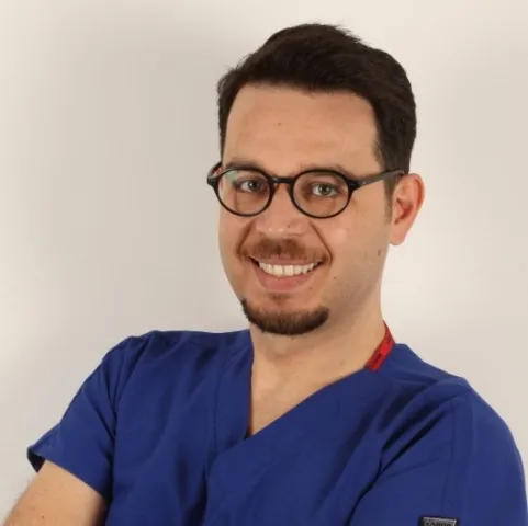 DR. DT. BURAK AKSOY