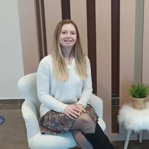 DYT. MERVE KARATOPRAK