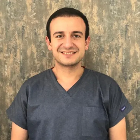 UZM. DT. CİHAN HASÇİZMECİ