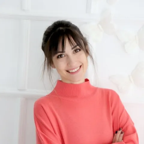 DR. DT. MİRAÇ SEZGİ ŞENOL