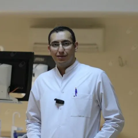 UZM. DT. HAKAN AYDIN