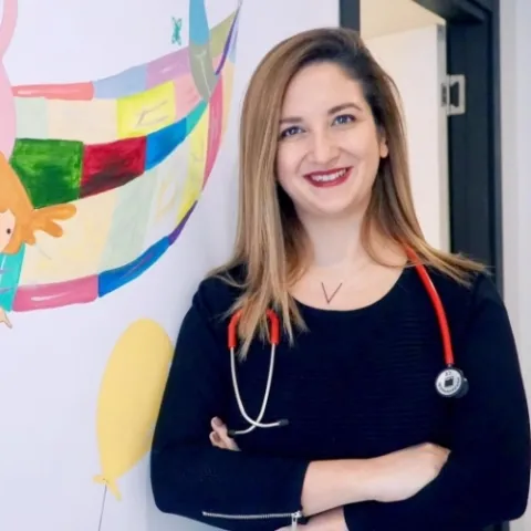 Uzm. Dr. HANDE NAMAL TÜRKYILMAZ