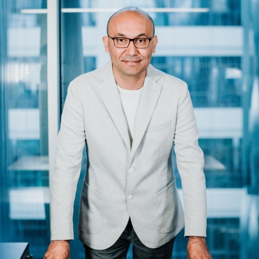 Cərrah Dr. ORHAN ERBAŞ